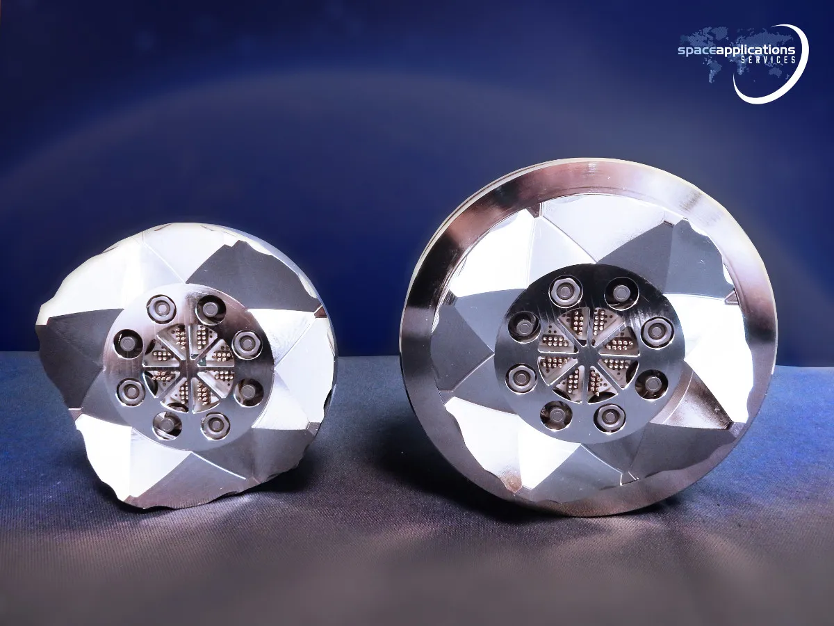 Bauteile von FACTUREE für Space Application Services für den Weltraum